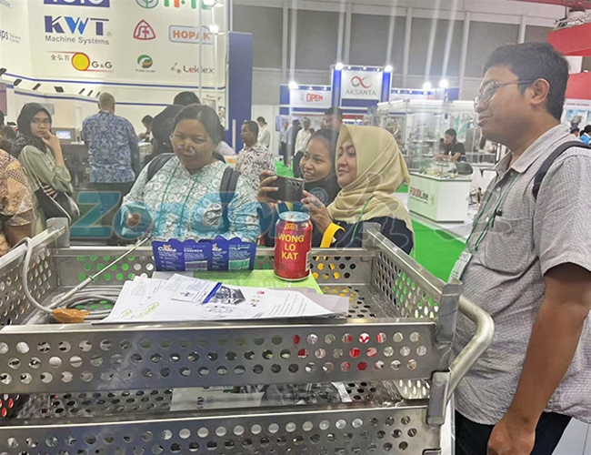 印尼展會現(xiàn)場