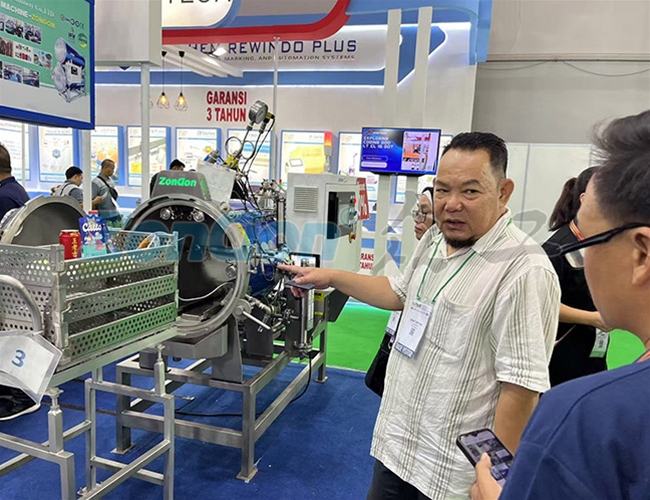 印尼展會現(xiàn)場