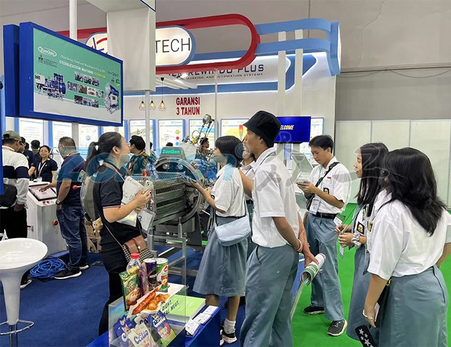 印尼展會現(xiàn)場