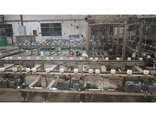 全自動裝卸籠技術(shù)行業(yè)變革：智能解決方案助力食品飲料產(chǎn)業(yè)升級