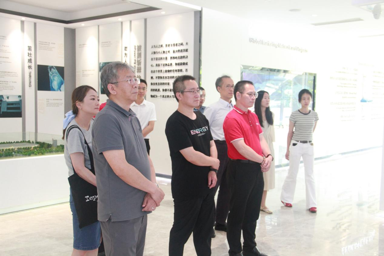 快意電梯迎中國特檢院專家，共探電梯安全新高度！ 